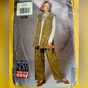 Vintage 1995 Plus Sized Sewing Pattern